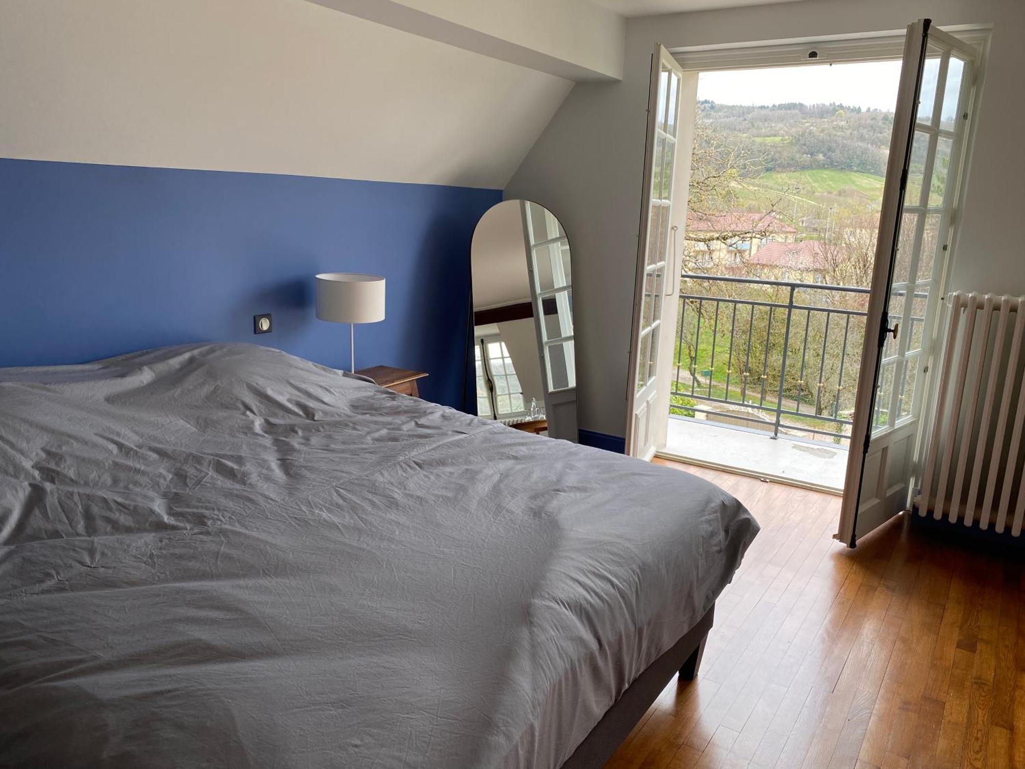 Longue Vue En Arbois Bed & Breakfast Exterior photo